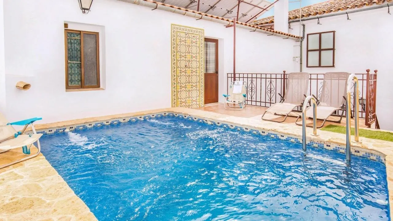 La Casa De Isabel Villaviciosa De Cordoba By Ruralidays